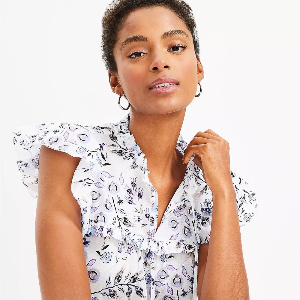 NWT LOFT Floral Ruffle Yoke Tie Neck Top, Size L